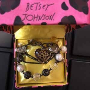 BN Betsey Johnson Leopard Charm Bracelet